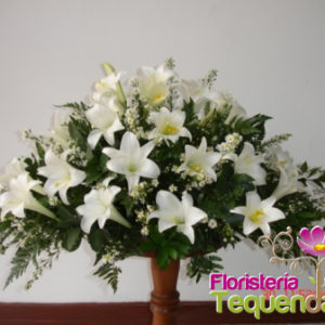 Cubre Cajón Azucenas